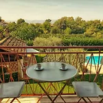 בית נופש Gino's House - Locazione Turistica גוביו
